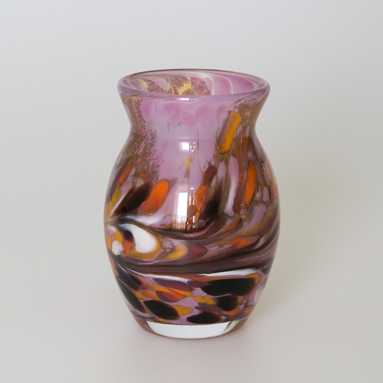 lauschaer-glas-vase-granulat-flieder-h-13cm-mundgeblasen-handgeformt image 2