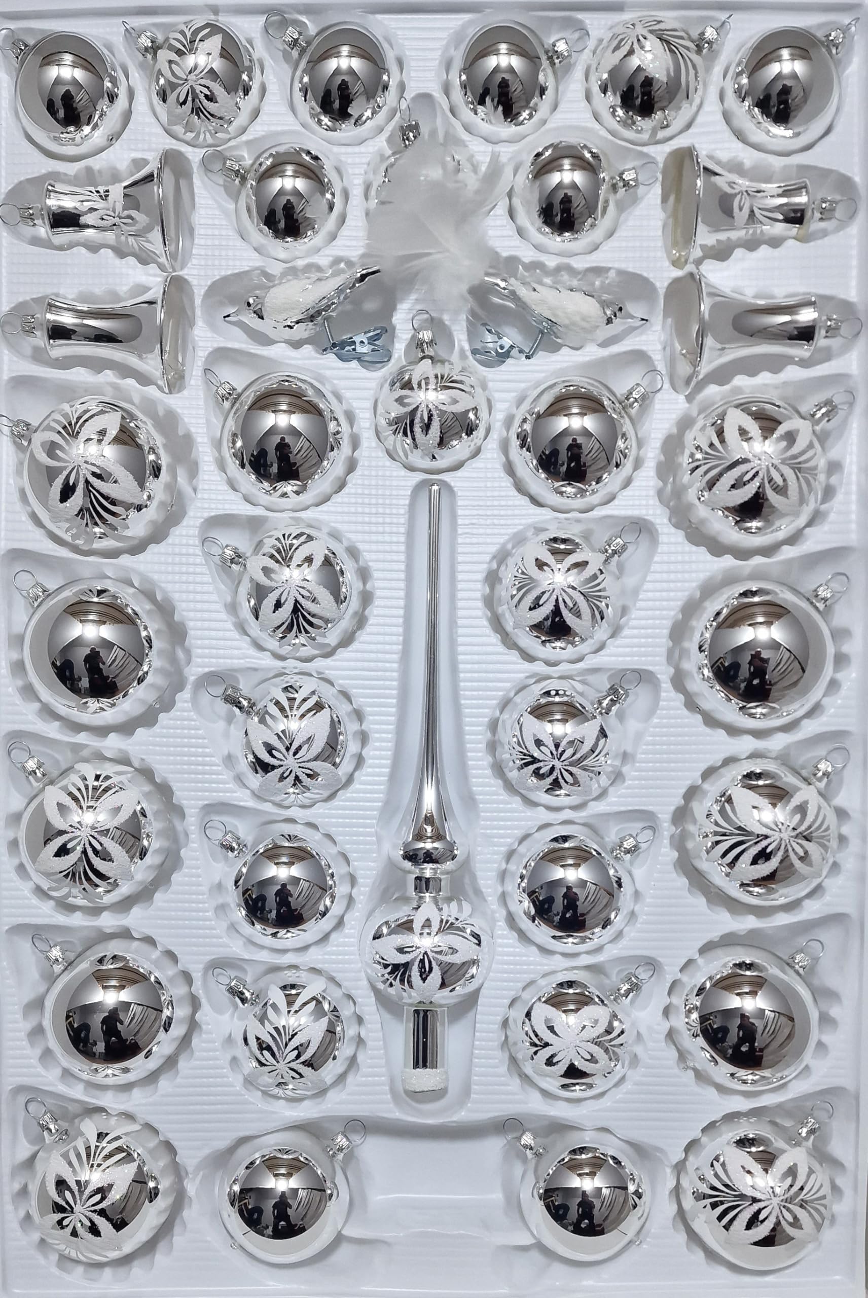 lauschaer-glas-christbaumschmuck-sortiment-39-teilig-klingende-glocken-silber-mi image 1