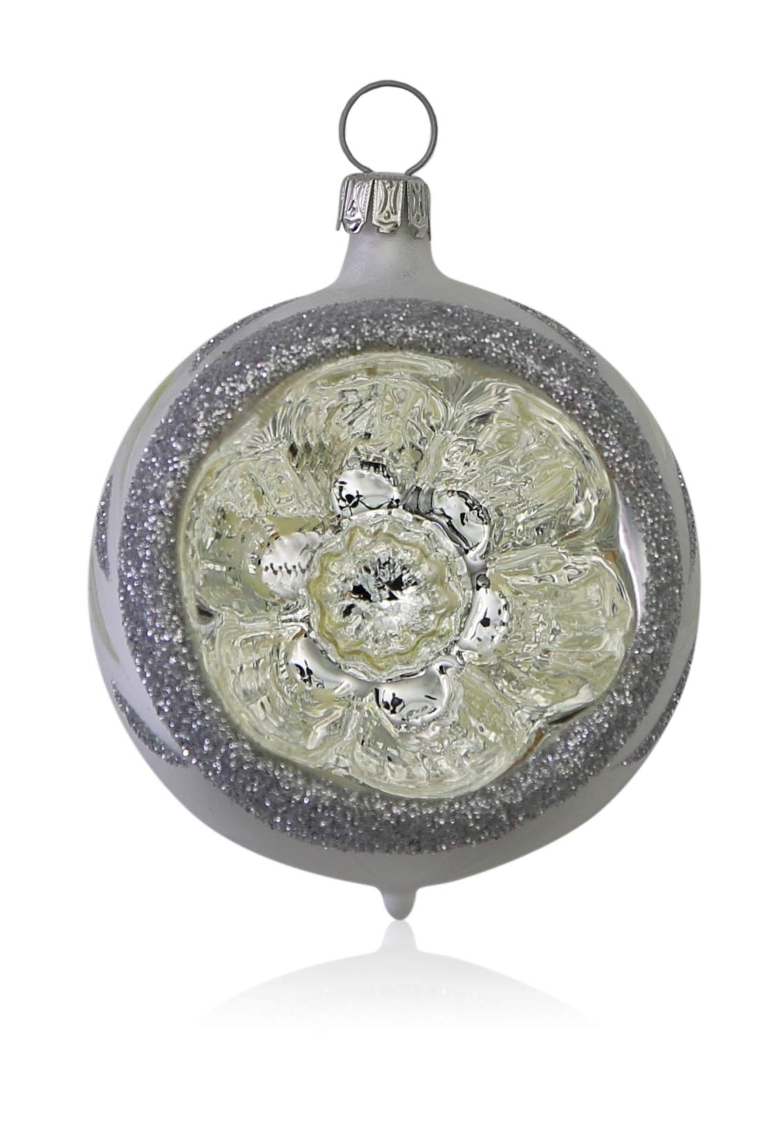 lauschaer-glas-christbaumkugeln-mit-einstich-eislack-wei-mit-dekor-4-st-ck-6-cm image 1