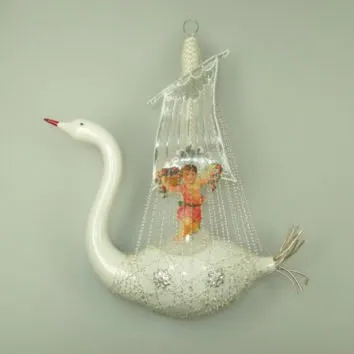 lauschaer-glas-schwan-mit-engel-und-segel-umsponnen-christbaumschmuck image 1