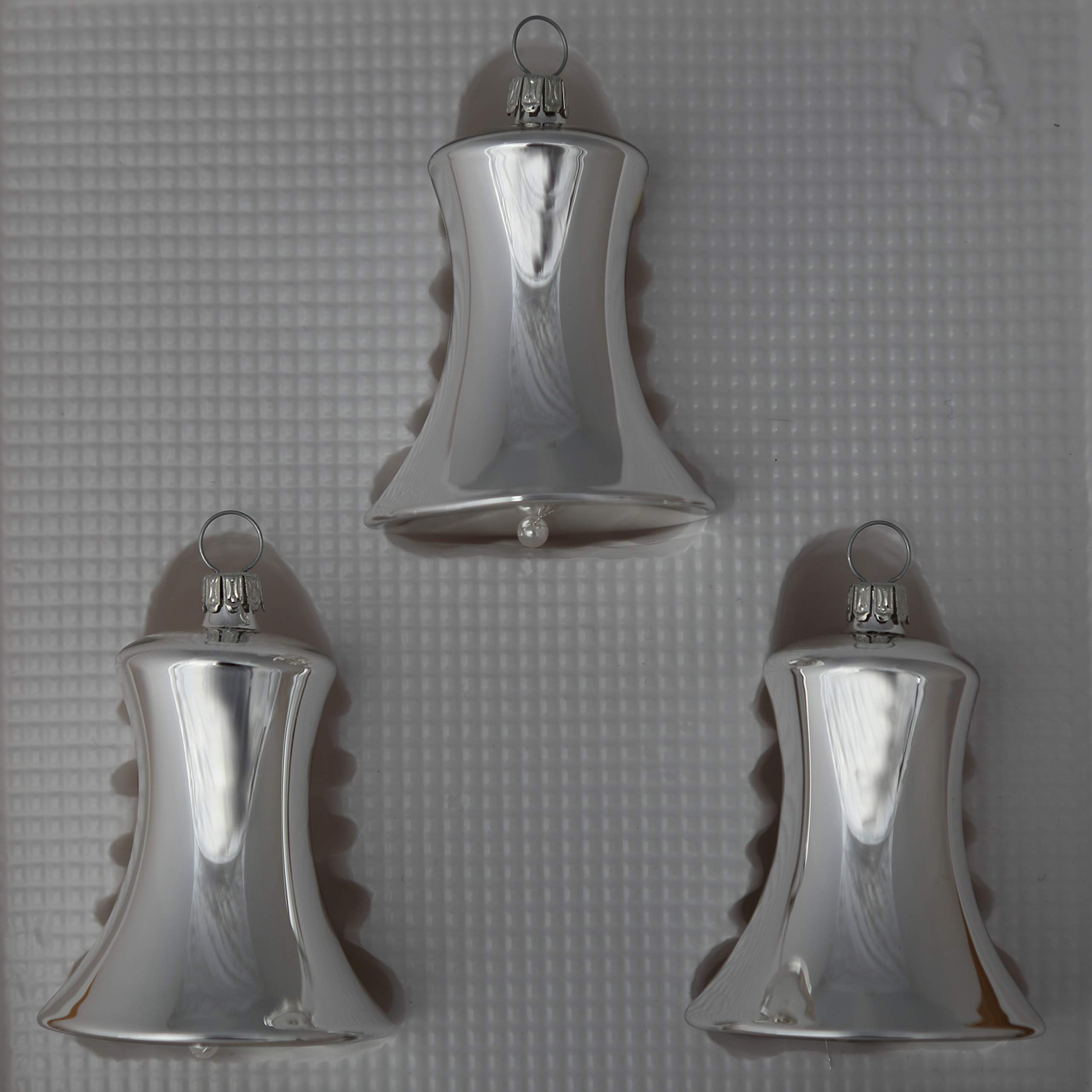 lauschaer-glas-glocken-silber-glanz-3-st-ck-5-cm-mundgeblasen image 2