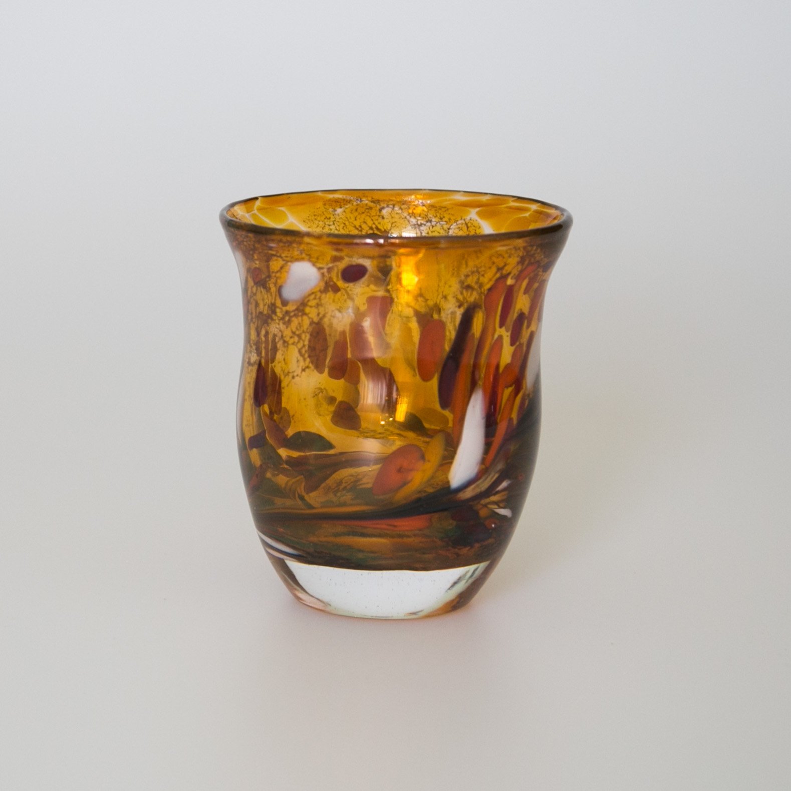 lauschaer-glas-windlicht-aus-glas-mit-granulat-gold-h-13cm image 2