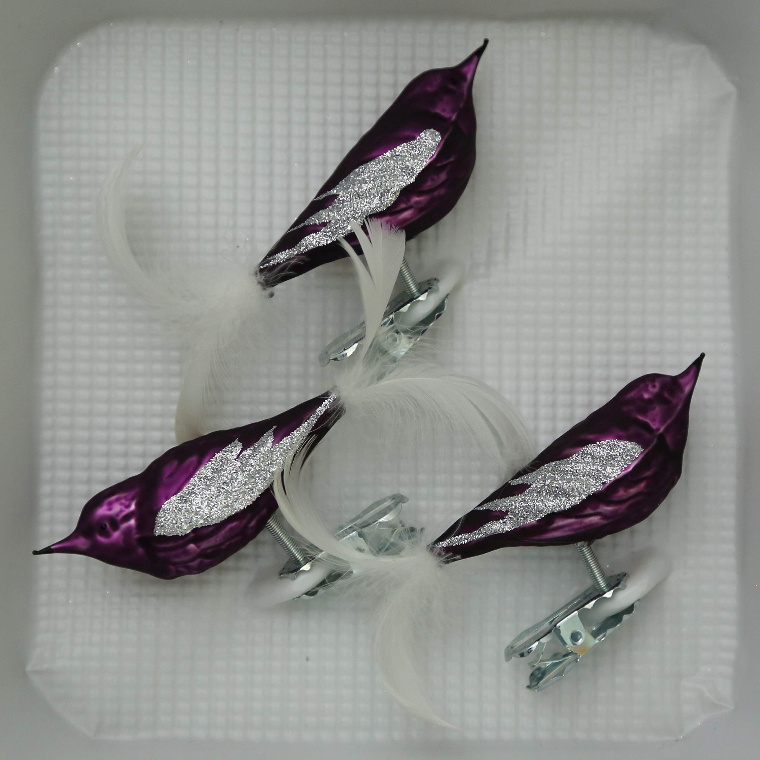 lauschaer-glas-christbaumschmuck-v-gel-lila-matt-mit-dekor-3-st-ck image 2