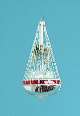 lauschaer-glas-korb-mit-bild-und-engelshaar-umsponnen-christbaumschmuck image 1